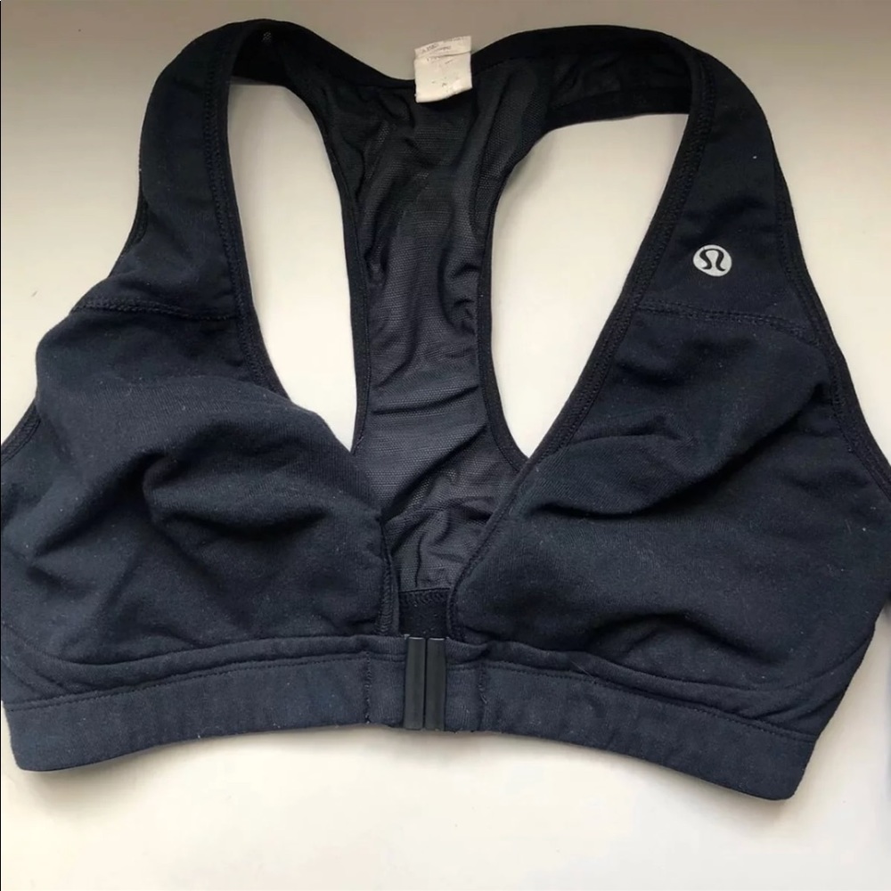 SOLD Lululemon sports bra